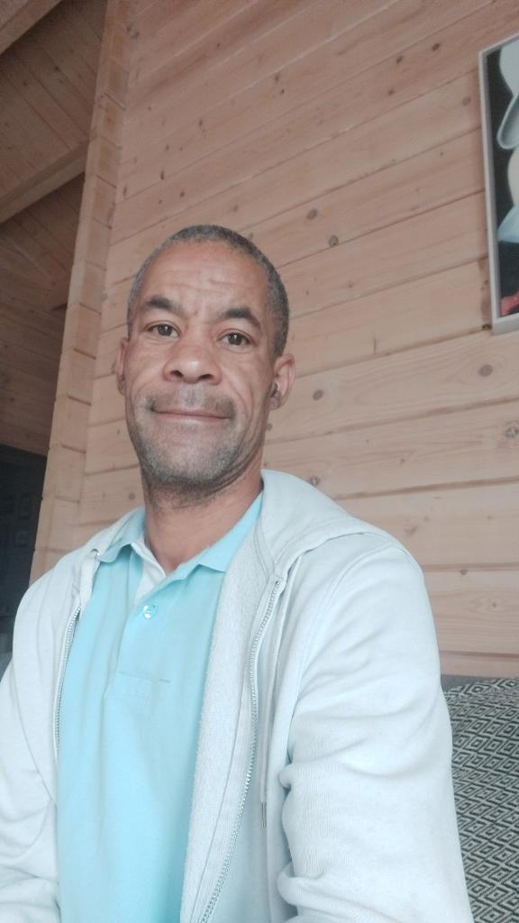 Tijd voor liefde & samen zijn, Contacten en Berichten, Man zoekt Vrouw