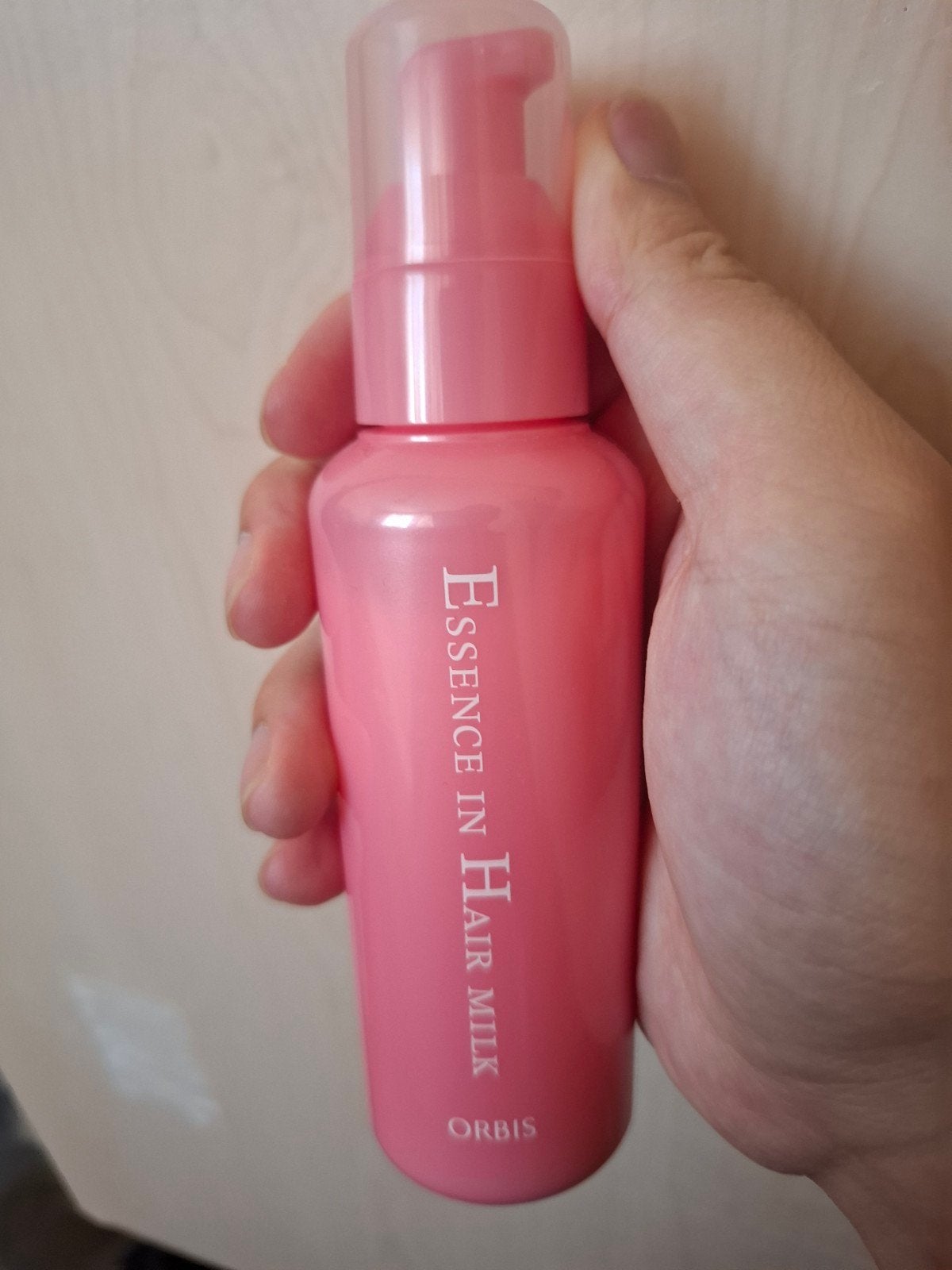 ORBIS Essence in Hair Milk - Haarverzorging, Ophalen of Verzenden, Zo goed als nieuw, Haarverzorger of -hersteller