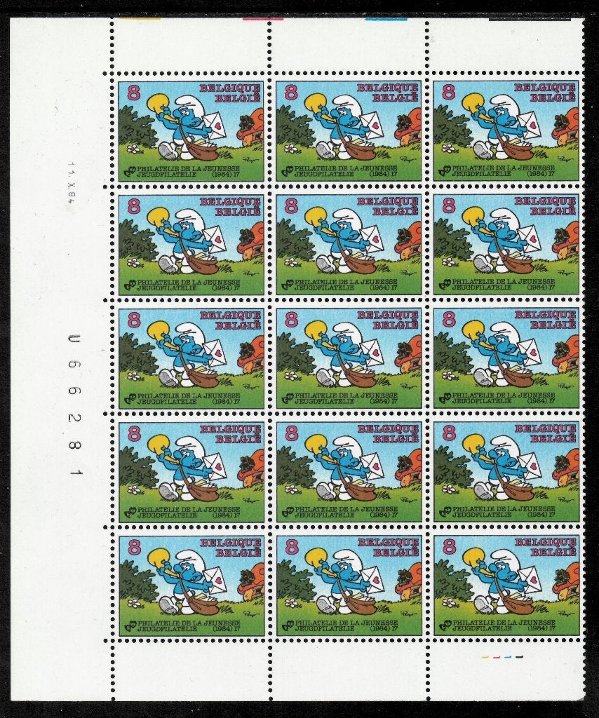 Jaar 1984 Yv 2150 Smurfen - veldeel met 15 zegels - Jeugdfil, Ophalen of Verzenden, Postfris