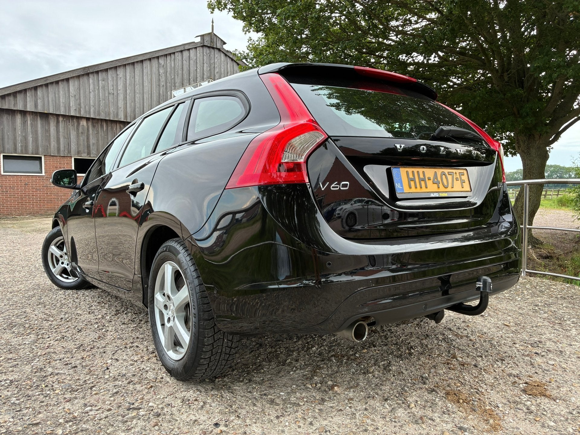 Volvo V60 2.0 D3 Kinetic Business | Airco + Cruise nu € 4., Auto's, Volvo, Voorwielaandrijving, Stof, Gebruikt, 4 cilinders
