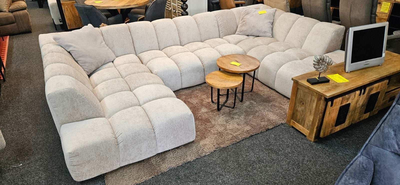 Hoekbank U vorm (trend van '26) Teddy stof beige NIEUW, Huis en Inrichting, Banken | Bankstellen, Ophalen, Hoekbank, Vierpersoons of meer