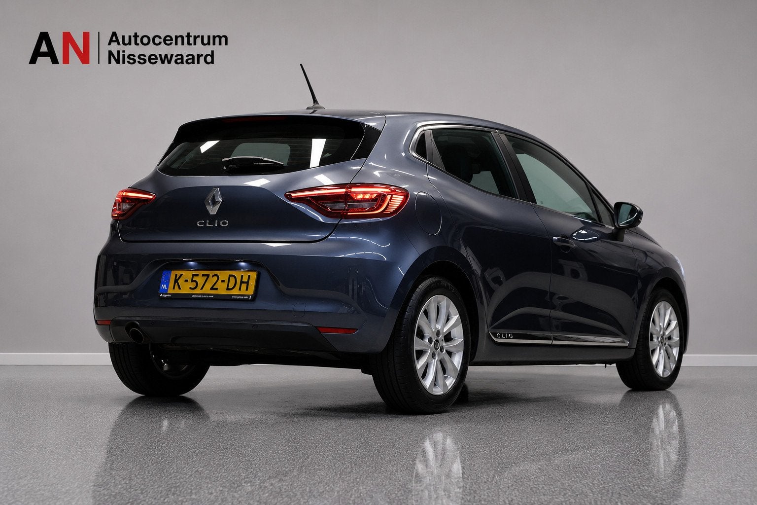 Renault Clio 1.0 TCe Intens |Carplay|PDC|Led|, Auto's, Voorwielaandrijving, 101 pk, Gebruikt, 580 kg