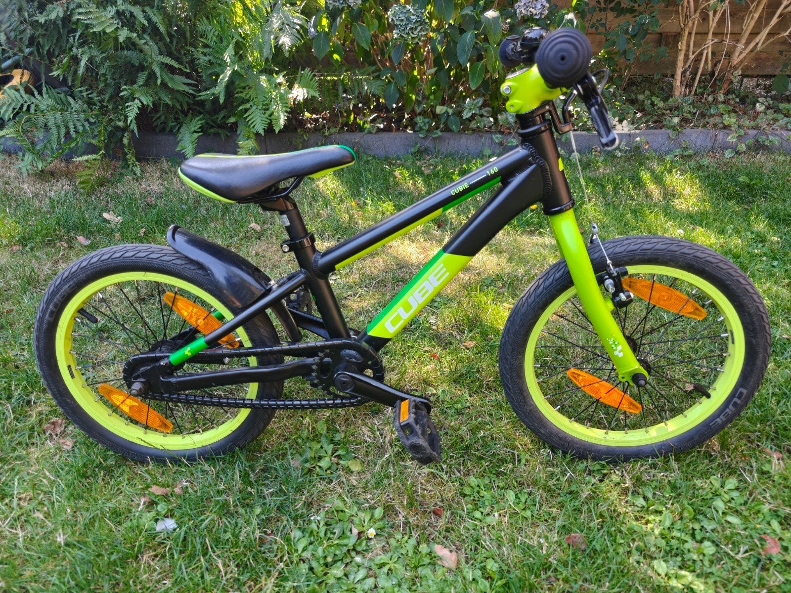 Cube Cubie 160 Kinderfiets - Zwart/Neon Geel, Fietsen en Brommers, Fietsen | Kinderfietsjes, Ophalen, Terugtraprem, Zijwieltjes