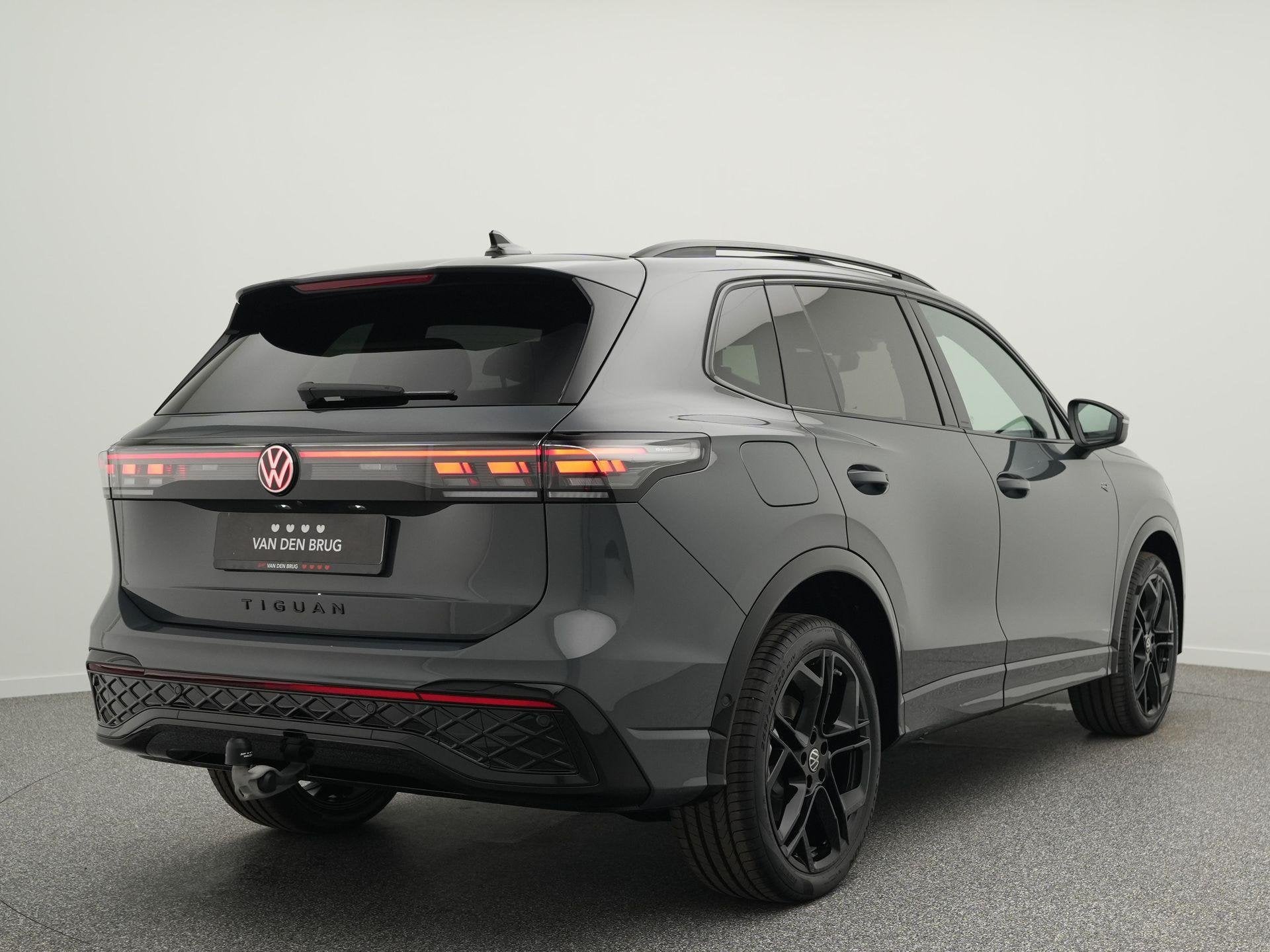 Volkswagen Tiguan 1.5 eHybrid R-Line | Leder | stoel verwarm, Auto's, Euro 6, 4 cilinders, Hybride Elektrisch/Benzine, SUV of Terreinwagen