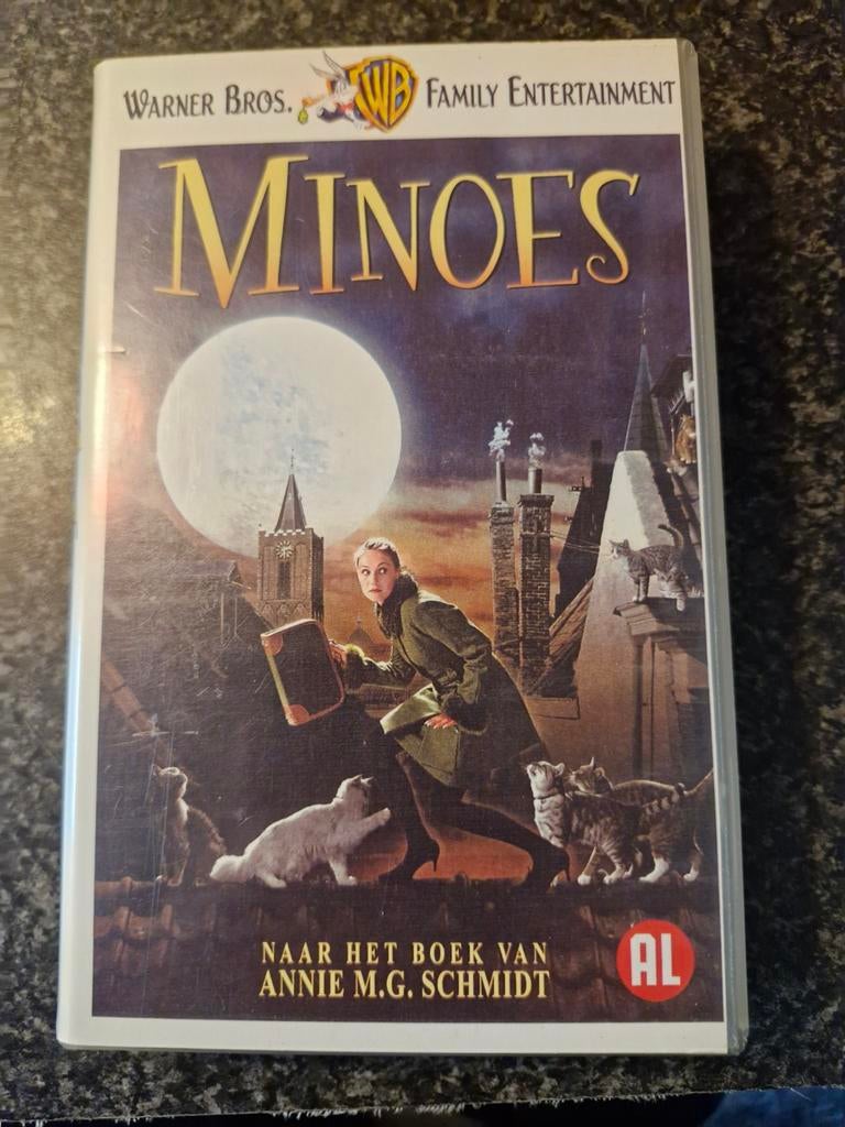 Minoes VHS, Ophalen of Verzenden