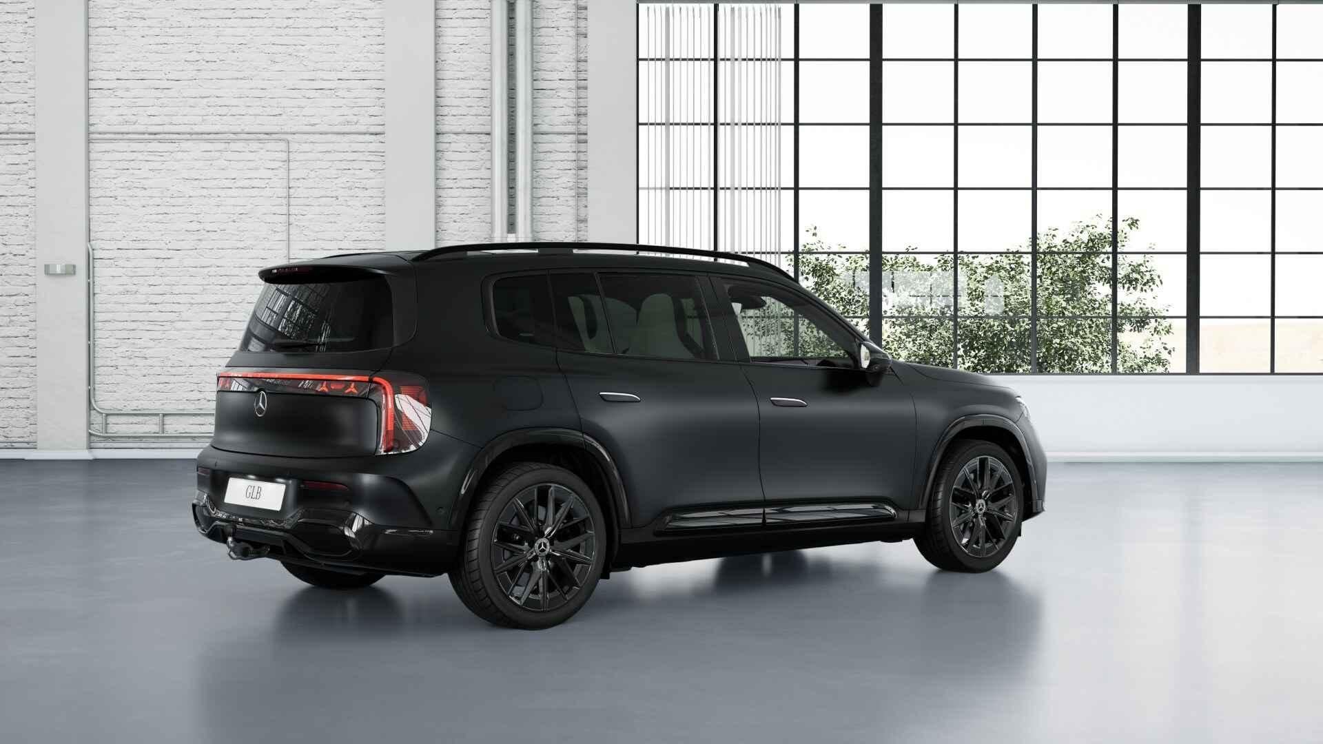 Mercedes-Benz GLB 250+ Business Solution AMG 7p. 85.5 kWh |, 2095 kg, Achterwielaandrijving, Zwart, 607 km