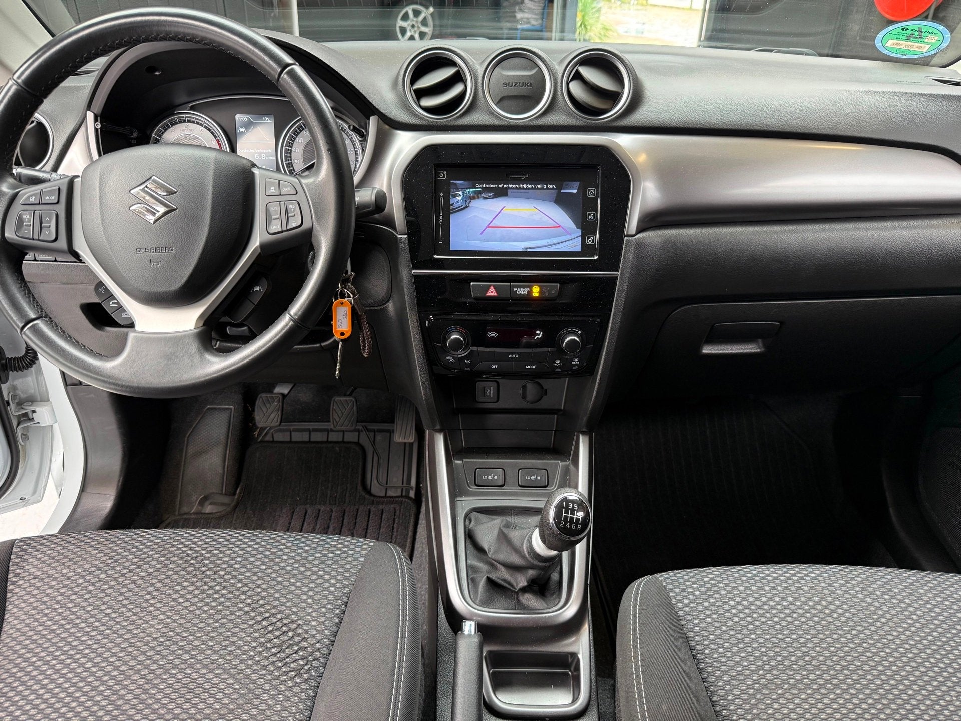 Suzuki Vitara 1.4 Boosterjet Select Smart Hybrid, Auto's, Dealer onderhouden, Stof, Gebruikt, Zwart