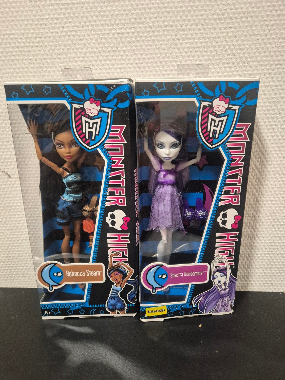 Monster High Rebecca Steam & Spectra Vondergeist poppen, Ophalen of Verzenden, Nieuw, Overige typen