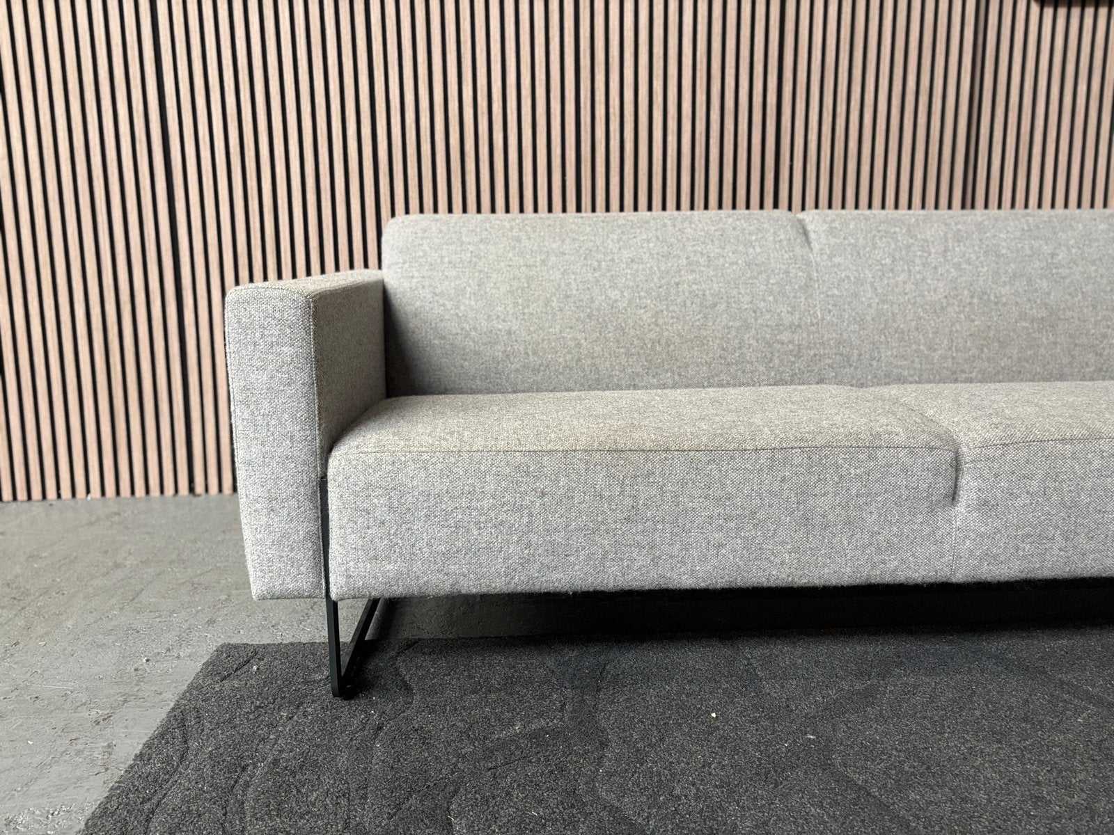 GRATIS LEVERING Artifort Mare Bank 204X83 GEREINIGD, Driepersoons, 75 tot 100 cm, Ophalen of Verzenden, Zo goed als nieuw