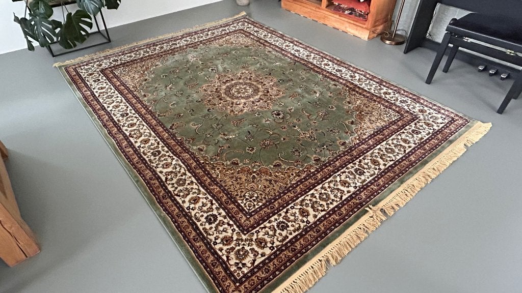 Vloerkleed perzisch motief 200 cm x 250 cm, Ophalen, Perzisch, 200 cm of meer, Zo goed als nieuw
