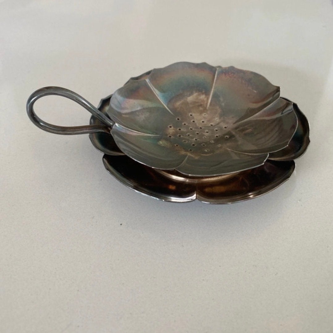 Antieke Wellner Zilveren Theezeef met Schoteltje, Antiek en Kunst, Antiek | Goud en Zilver, Ophalen of Verzenden, Zilver