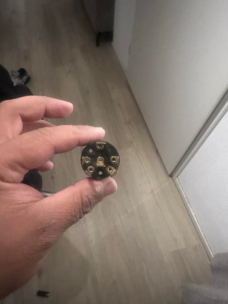 gezocht knipper relais mercedes 207d 307d 307 d, Ophalen of Verzenden, Gebruikt, Stekker