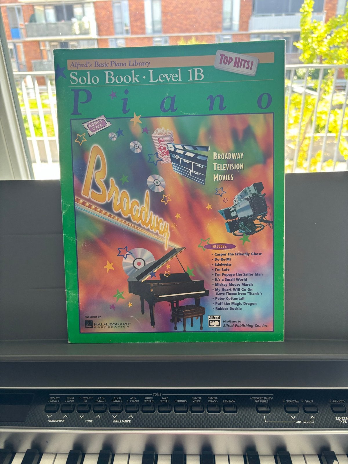 Alfred's Basic Piano Library Solo Book Level 1B, Muziek en Instrumenten, Bladmuziek, Gebruikt, Filmmuziek en Soundtracks, Ophalen of Verzenden