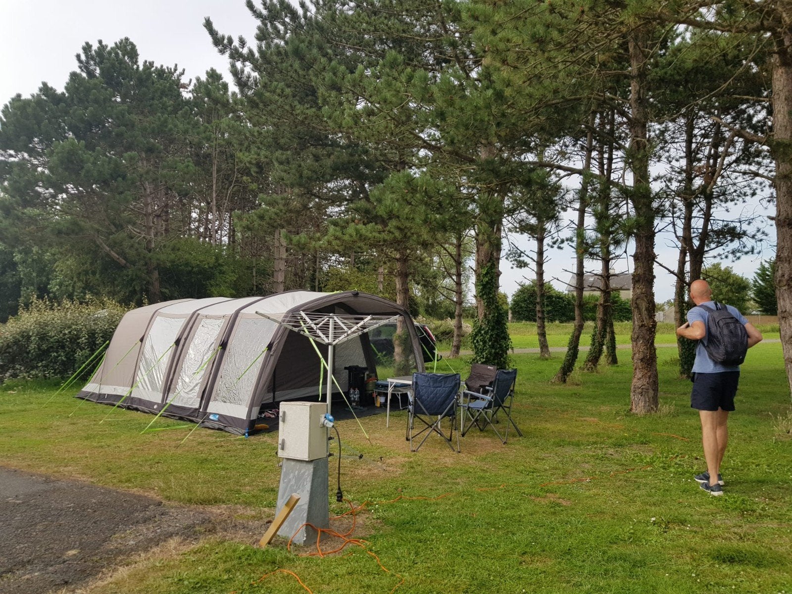Te koop: Kampa Hayling Air 6 Pro Opblaasbare tent, Caravans en Kamperen, Tenten, Ophalen, Gebruikt, Tot en met 6