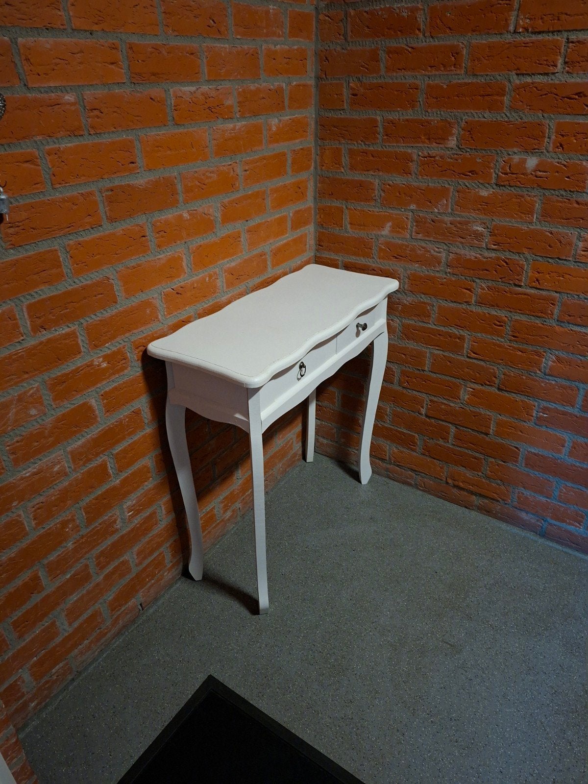Side table, Huis en Inrichting, Ophalen, Zo goed als nieuw, Overige houtsoorten, 50 tot 100 cm