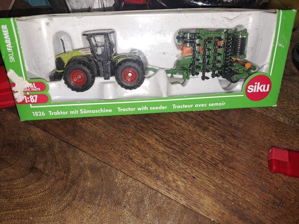 Te koop Claas traktor met mais zaaier, Ophalen, Nieuw, Tractor of Landbouw, Overige merken