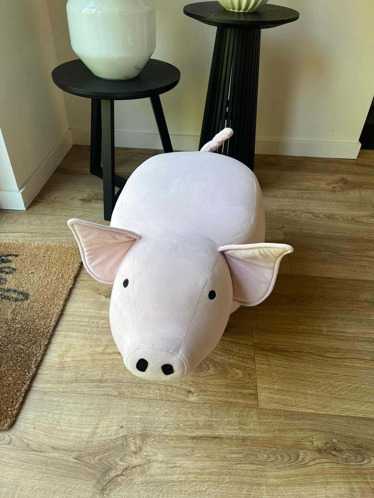 Varkenspoef Kwantum, Huis en Inrichting, Ophalen, Rond, Minder dan 50 cm, Zo goed als nieuw