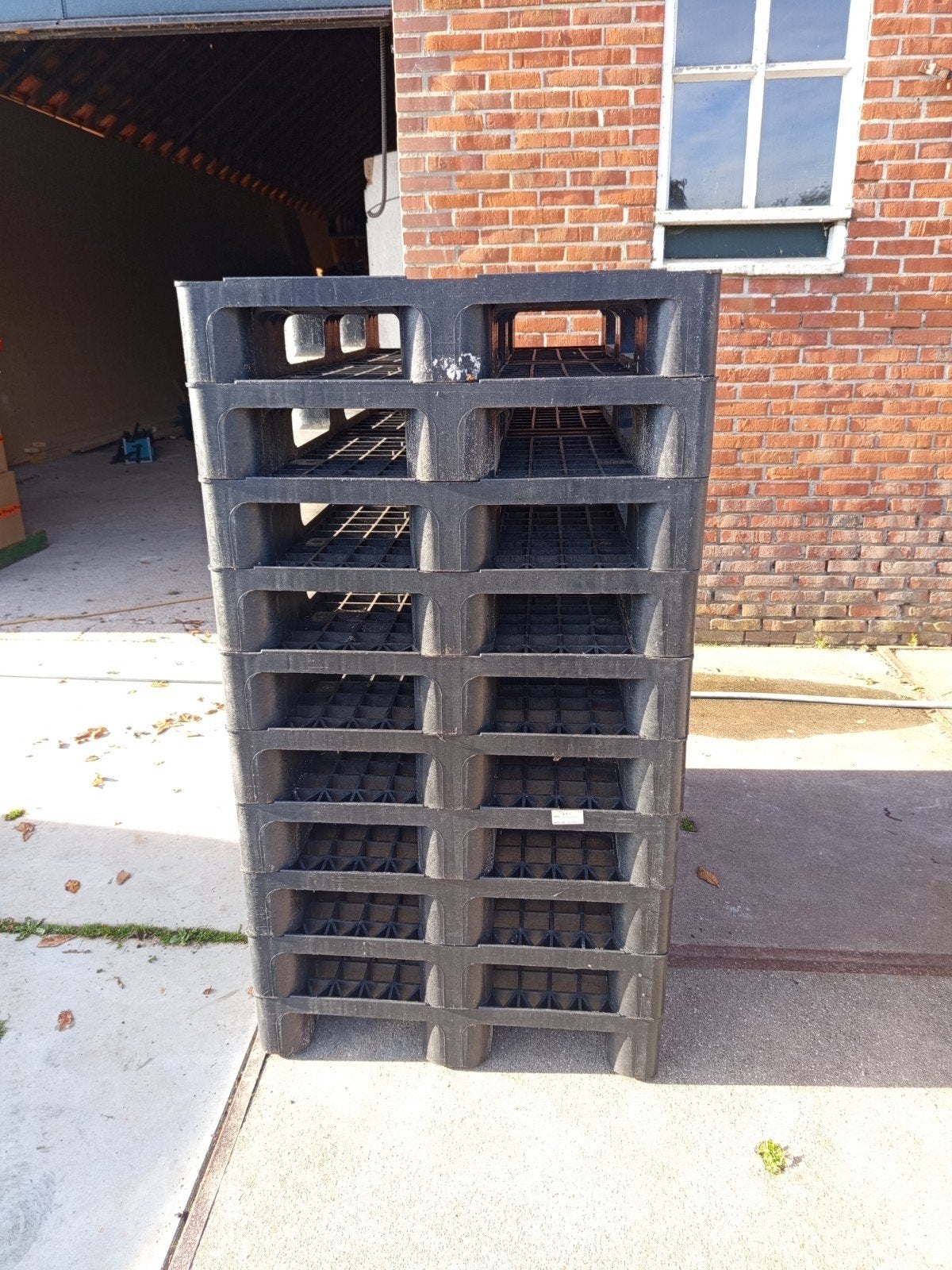Kunststof Pallets 80x120 cm - ca. 25 stuks, Ophalen of Verzenden, Zo goed als nieuw