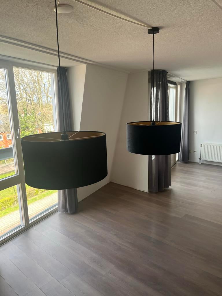 Hanglampen met suède lampenkap, Ophalen, Zo goed als nieuw