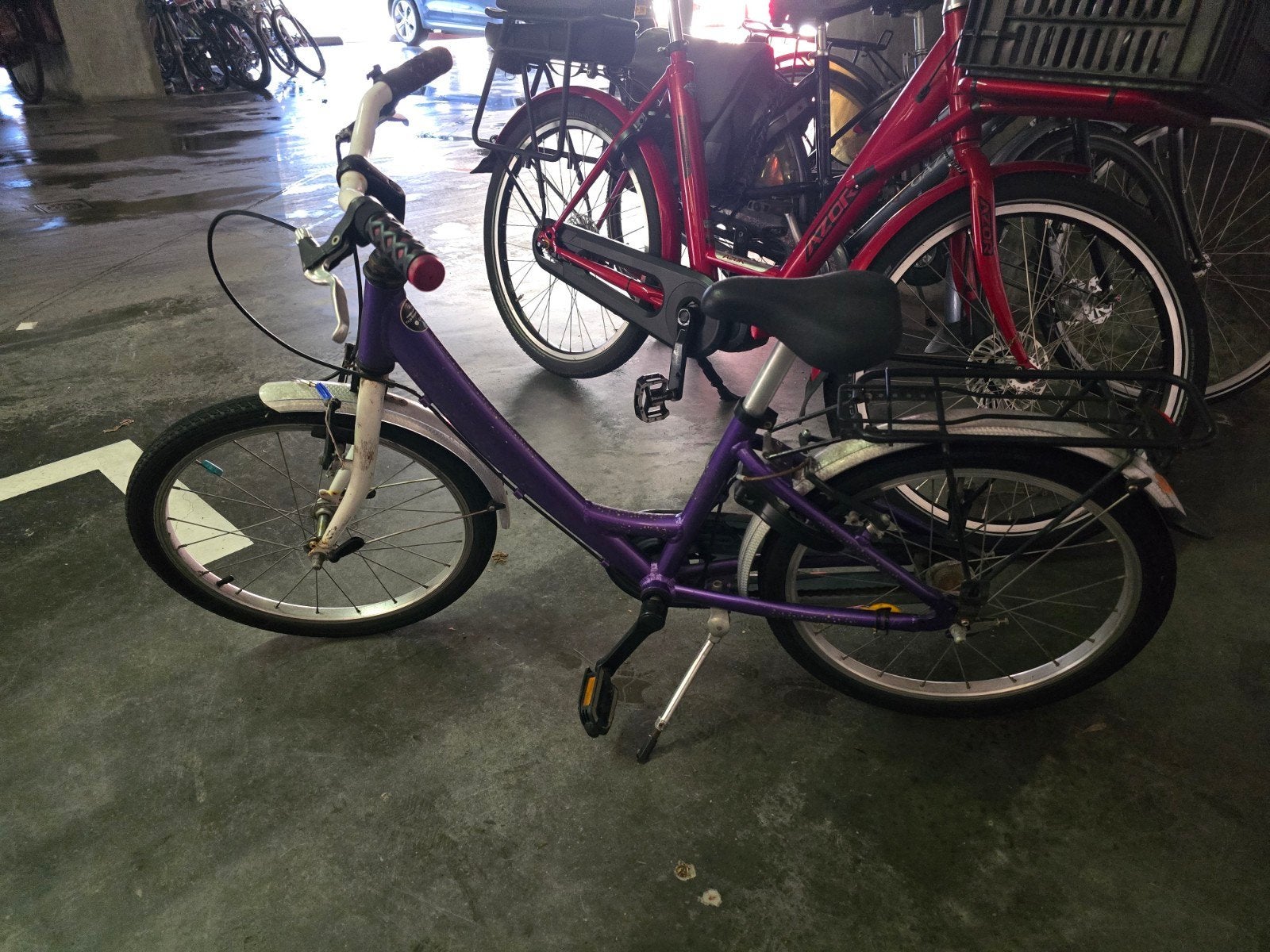 Leuke paarse kinderfiets - Klaar voor nieuwe avonturen!, Ophalen, Gebruikt, Minder dan 16 inch