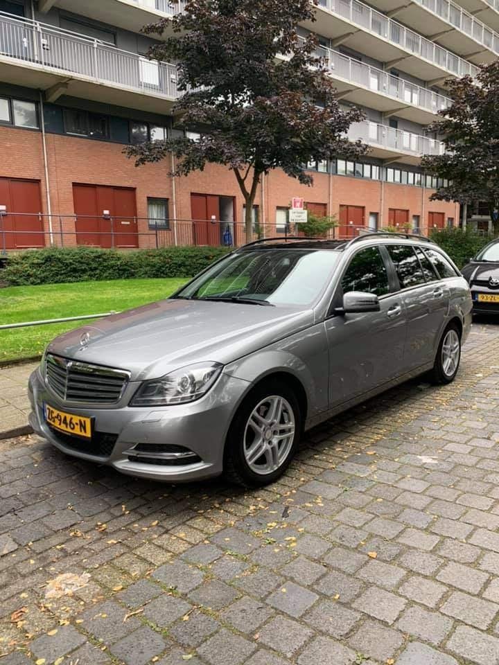 Mercedes-Benz C-Klasse C220 CDI 2013 | MOTOR DEFECT |, Auto's, Mercedes-Benz, Automaat, Achterwielaandrijving, 1800 kg, Zwart
