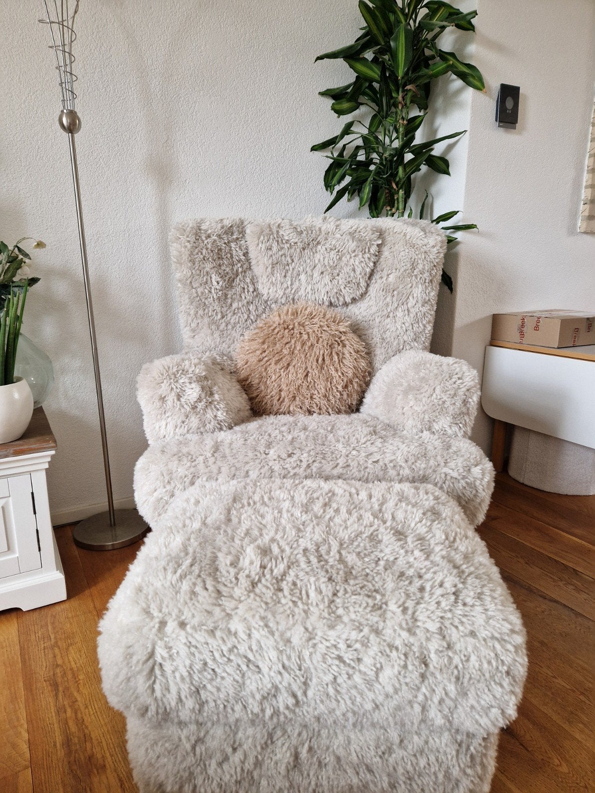 Nieuwe ronde fluffy kussen, Ophalen of Verzenden, Nieuw, Wit, Rond