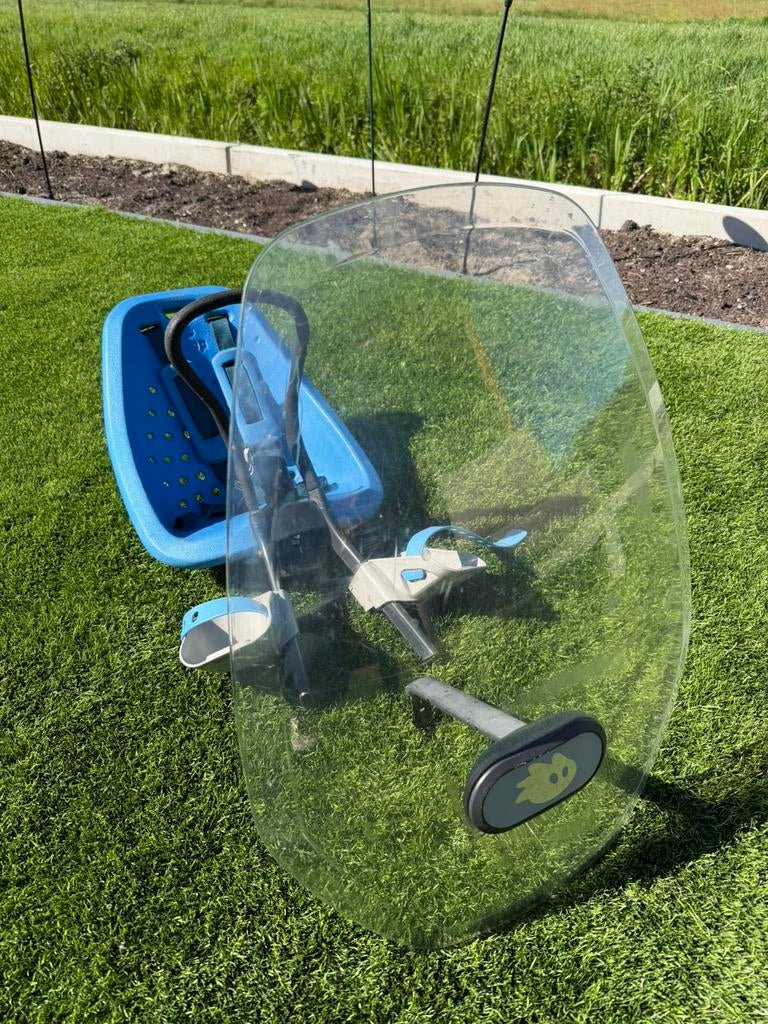 Yepp voorzitje met windscherm, Ophalen, Gebruikt, Voorzitje, Voetsteuntjes