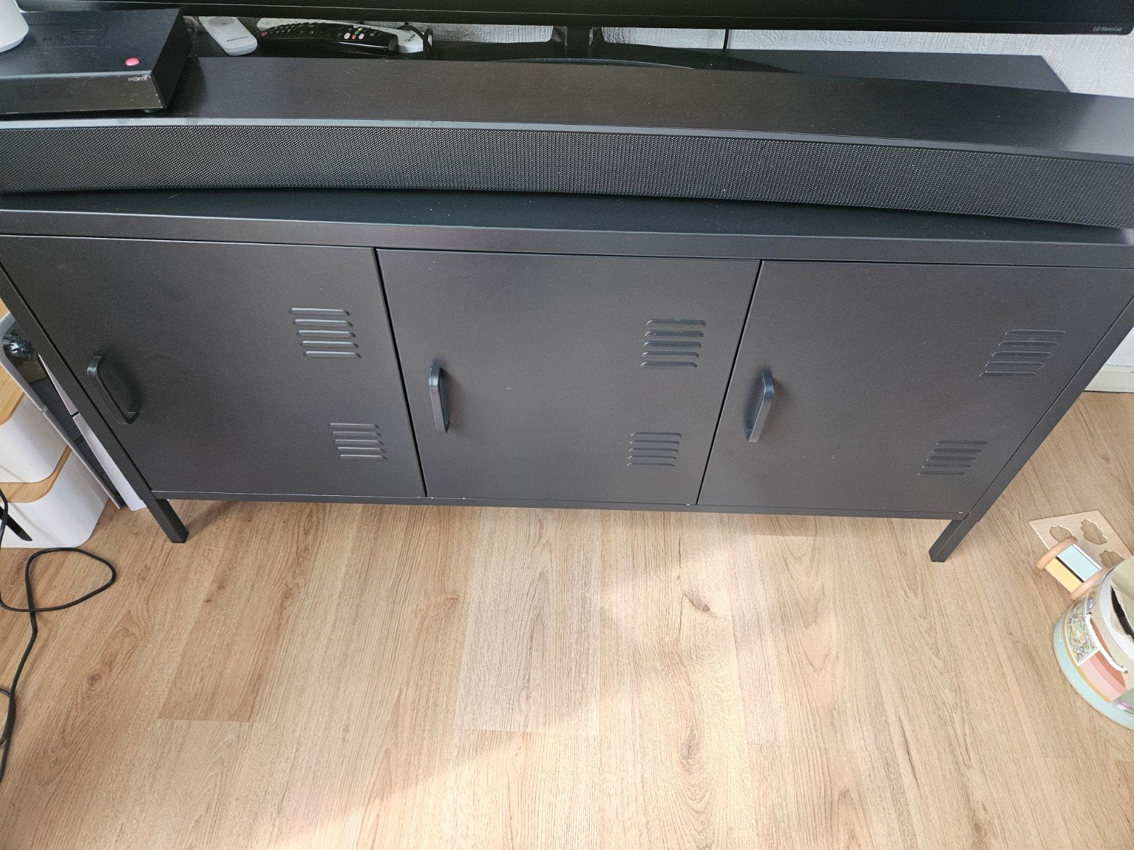 Metalen tv kast, Ophalen, Gebruikt
