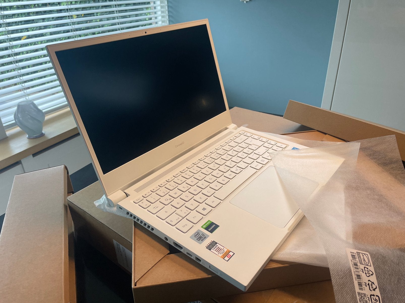Acer ConceptD i7 14 Full HD 16 GB SDRAM 512 GB SSD KOOPJE!, Computers en Software, Windows Laptops, Nieuw, 14 inch, SSD, 2 tot 3 Ghz