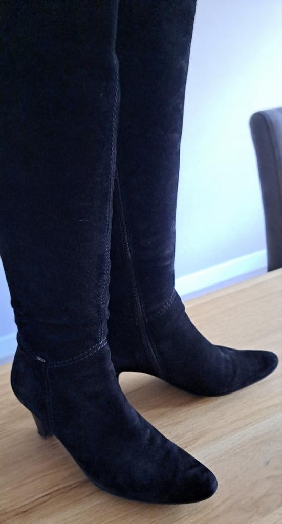 LAMICA suède zwarte laarzen mt 38, Kleding | Dames, Schoenen, Ophalen of Verzenden, Zo goed als nieuw, Zwart, Hoge laarzen
