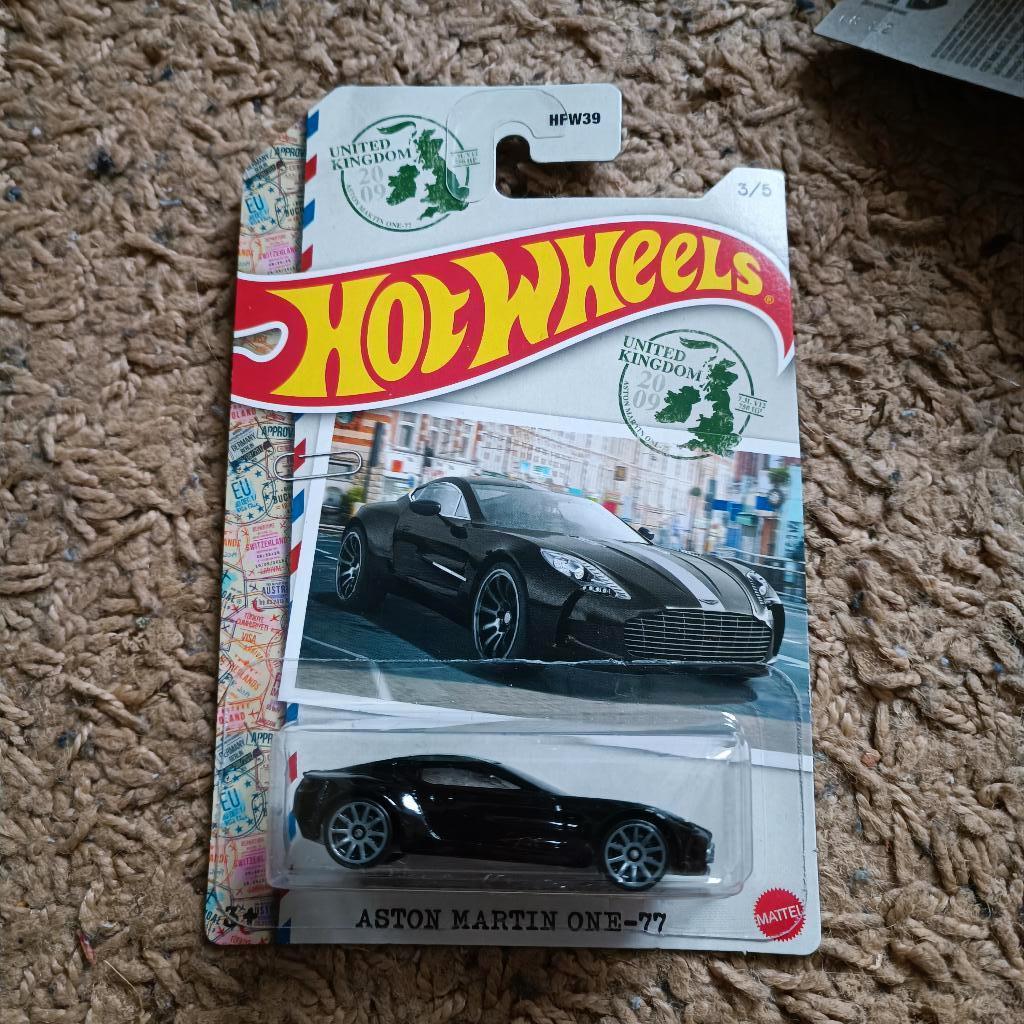 Hot Wheels SUPERCARS ASTON MARTIN ONE 77 UNITED KINGDOM, Ophalen of Verzenden, Nieuw, Auto