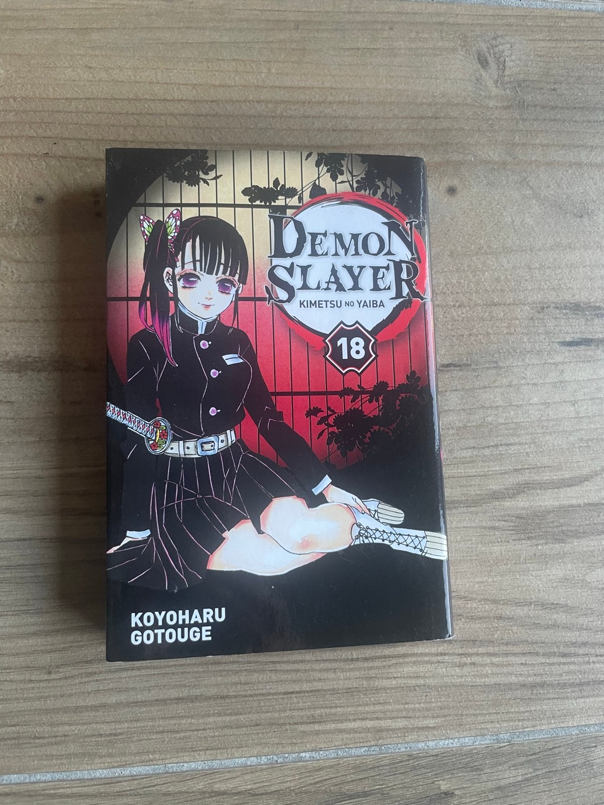 Demon Slayer Manga Deel 18 - Zo goed als nieuw, Boeken, Eén stripboek, Ophalen of Verzenden, Zo goed als nieuw