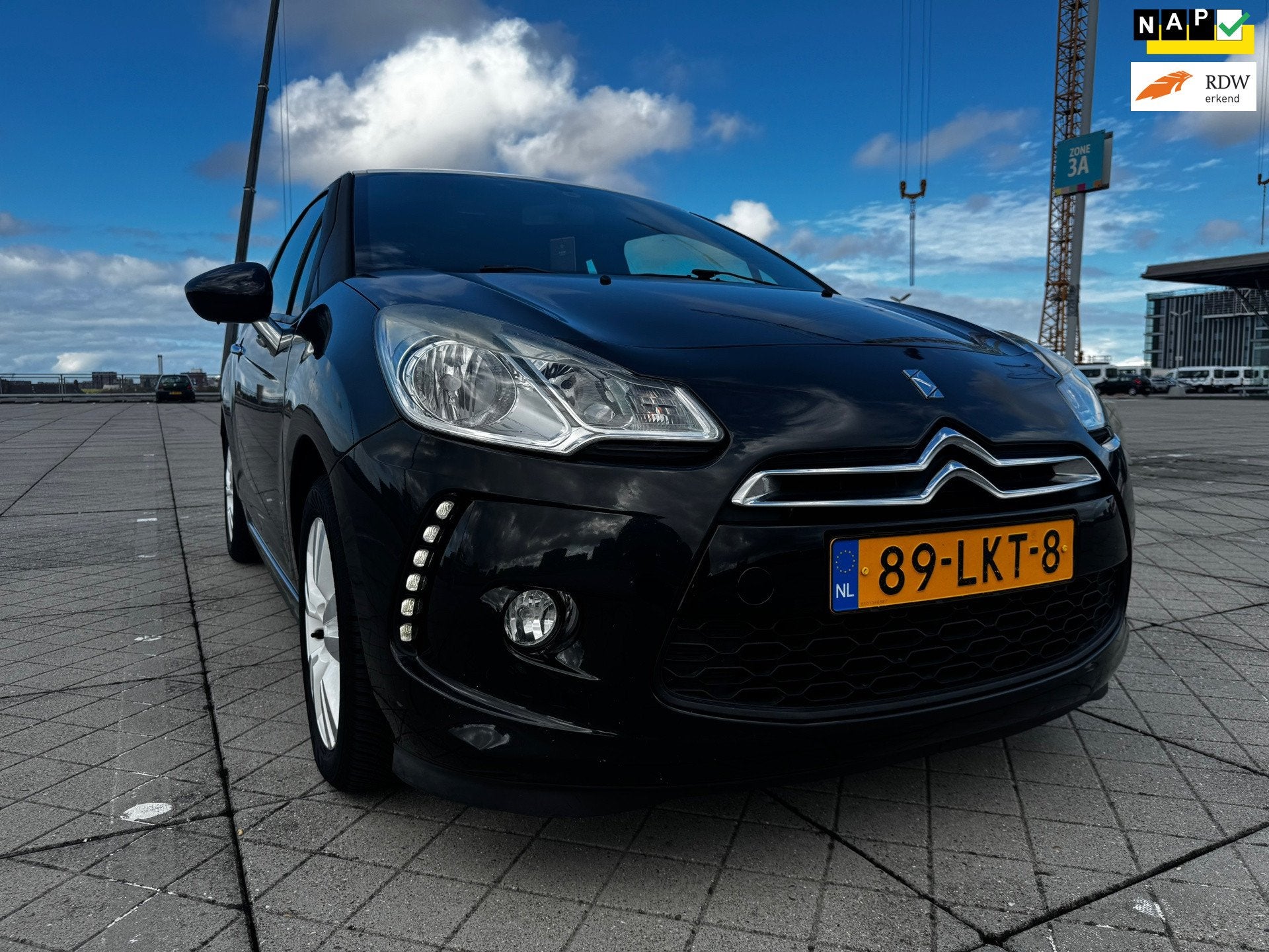 Citroen DS3 1.4 Chic AIRCO CRUISE ELEKTRISCHE RAMEN NAP APK, Voorwielaandrijving, Stof, Zwart, 4 cilinders