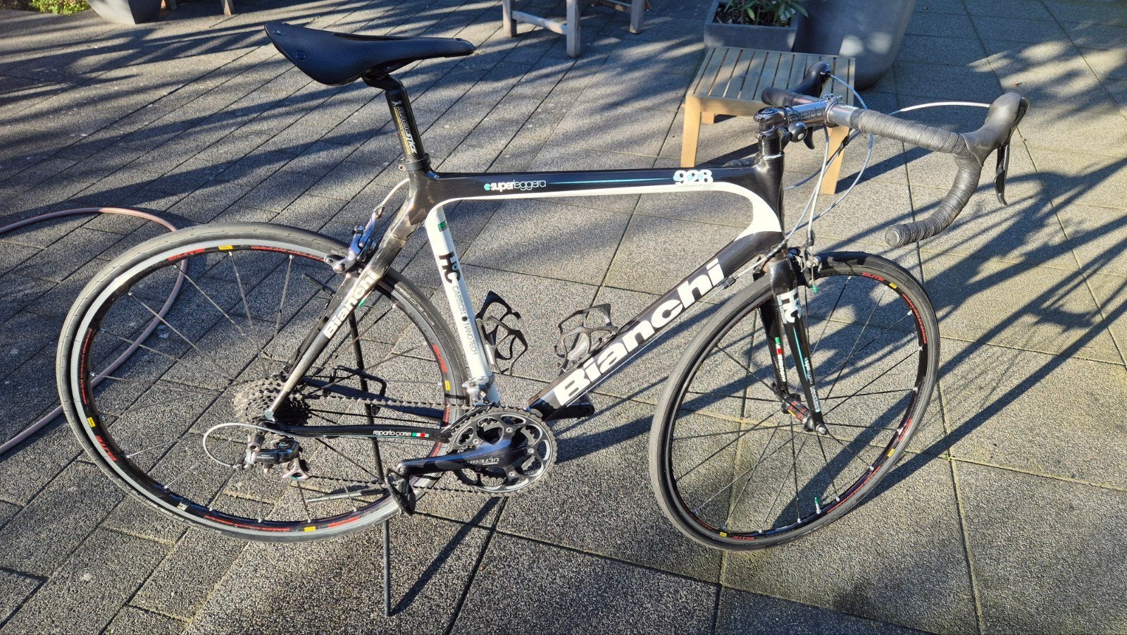 Mooie Bianchi Super Leggera, Carbon, Heren, Zo goed als nieuw, 15 tot 20 versnellingen