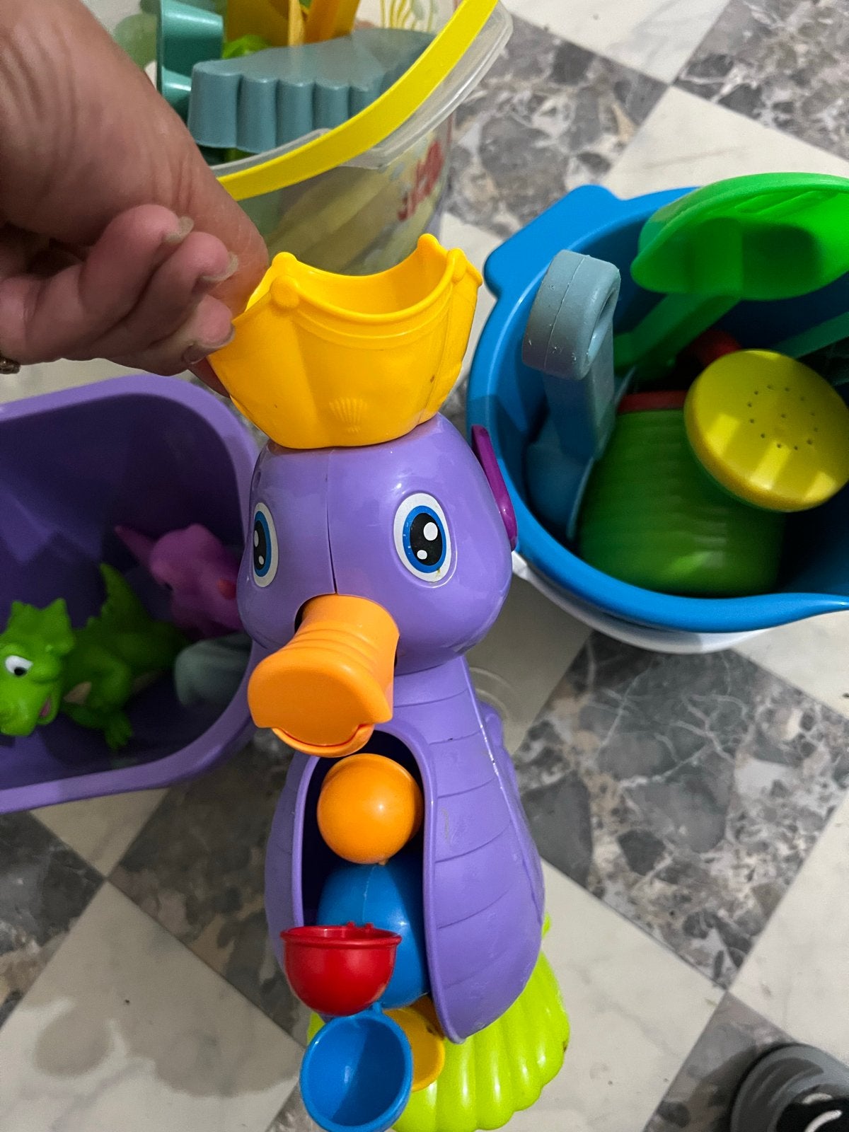 Zandspeelgoed set met badspeeltjes en emmers, Ophalen of Verzenden, Gebruikt