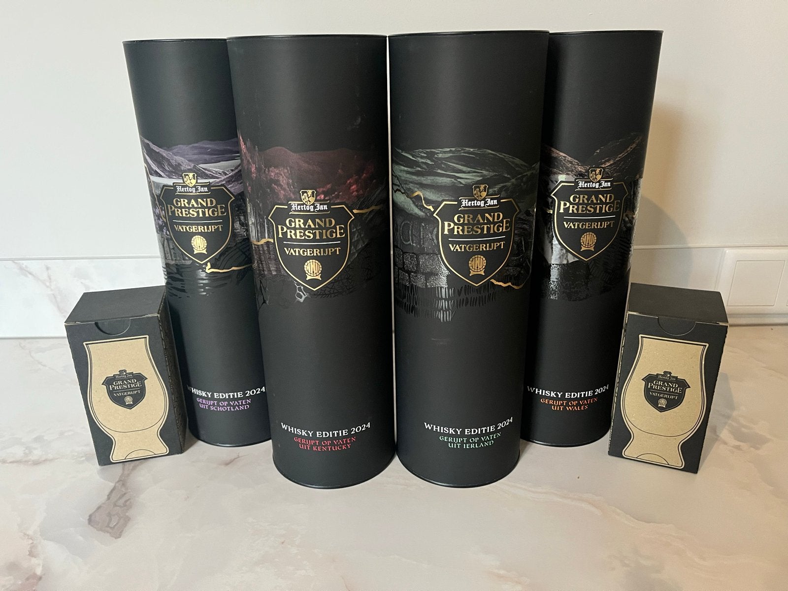 Grand prestige 2024 vatgerijpt whisky series compleet set., Ophalen
