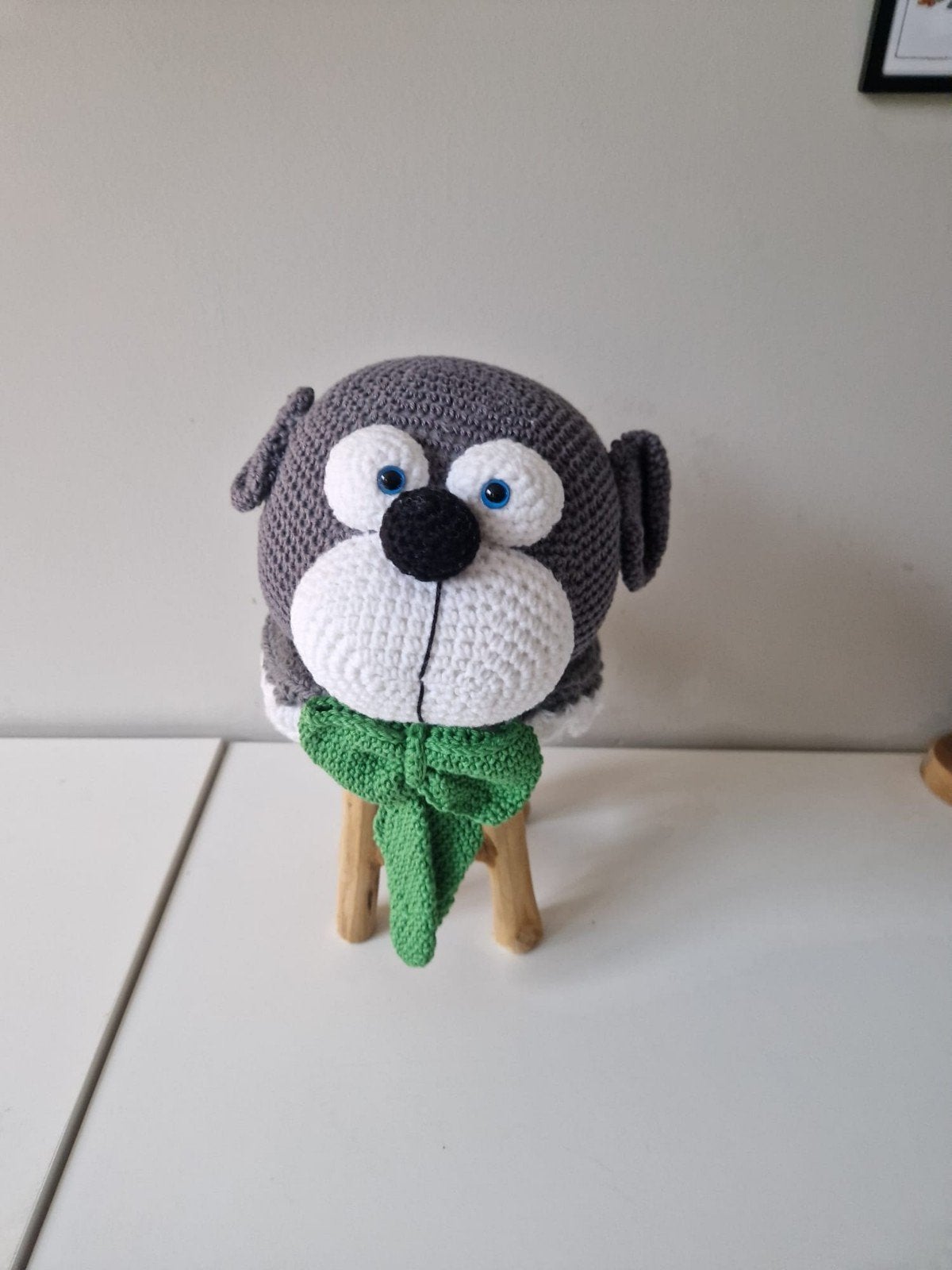 Handgemaakt gehaakt hondenfiguur, Handgemaakt, Nieuw, Ophalen of Verzenden, Grijs