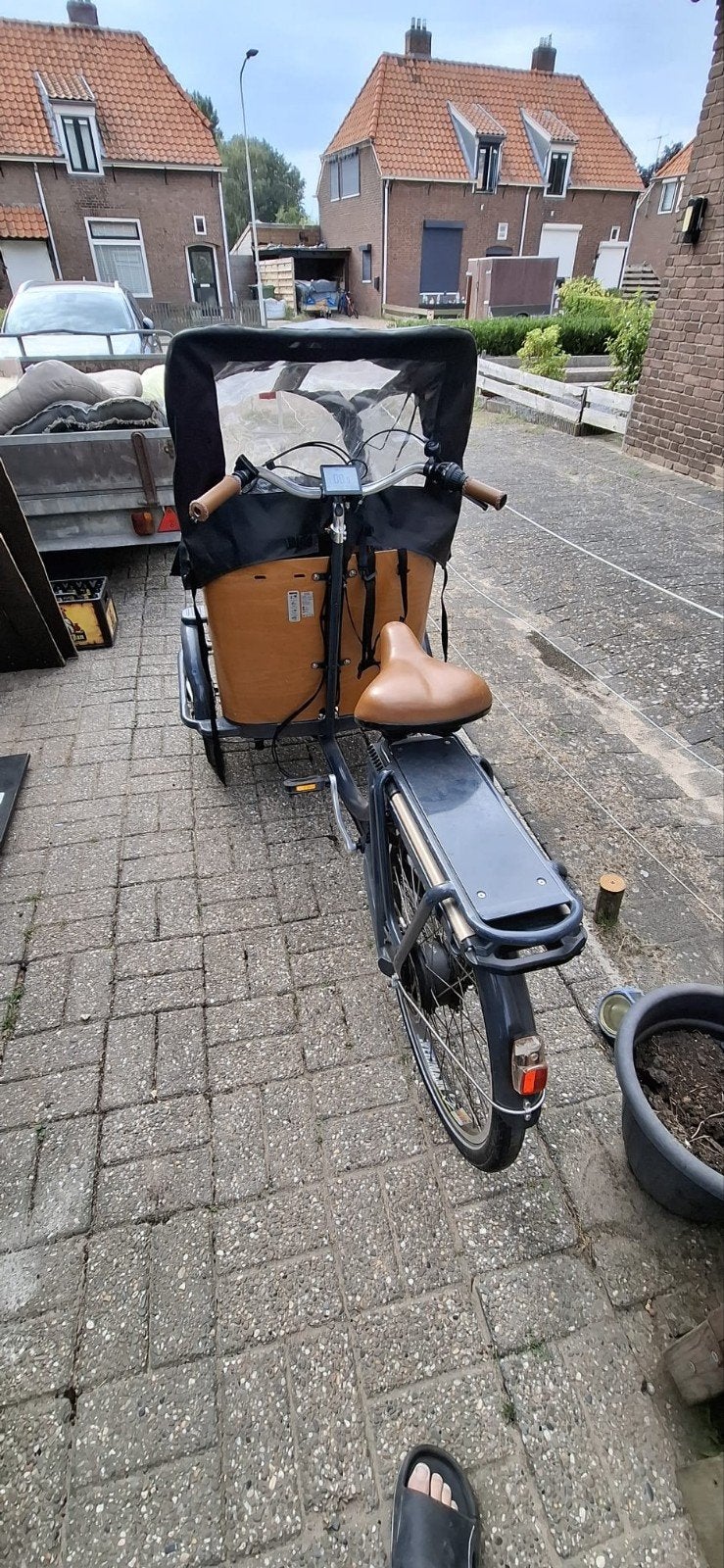 Zeer nette Babboe bakfiets, 4 kinderen of meer, Huif, Zo goed als nieuw, Ophalen