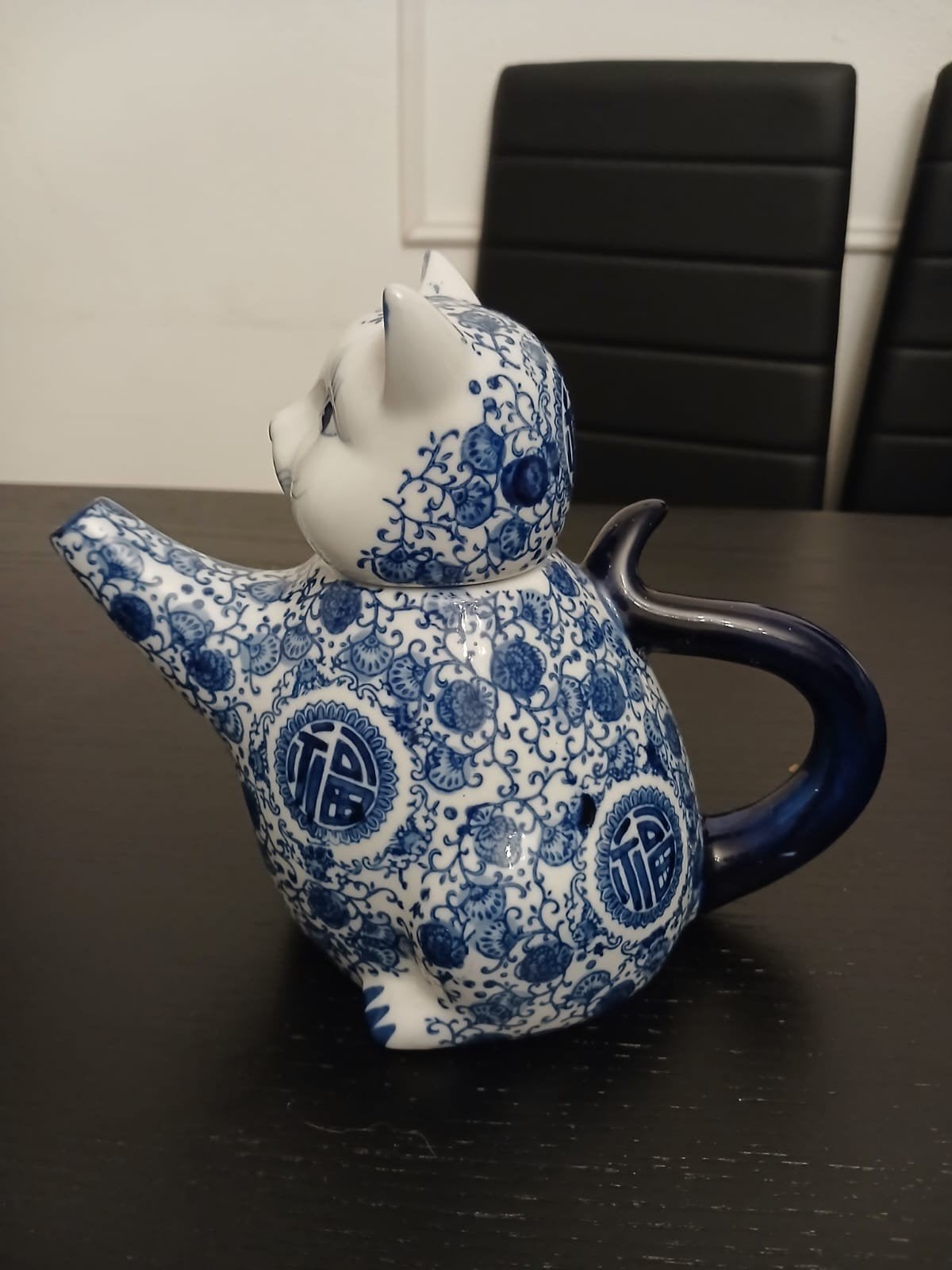 Blauw-witte porseleinen theepot in katvorm, Ophalen of Verzenden