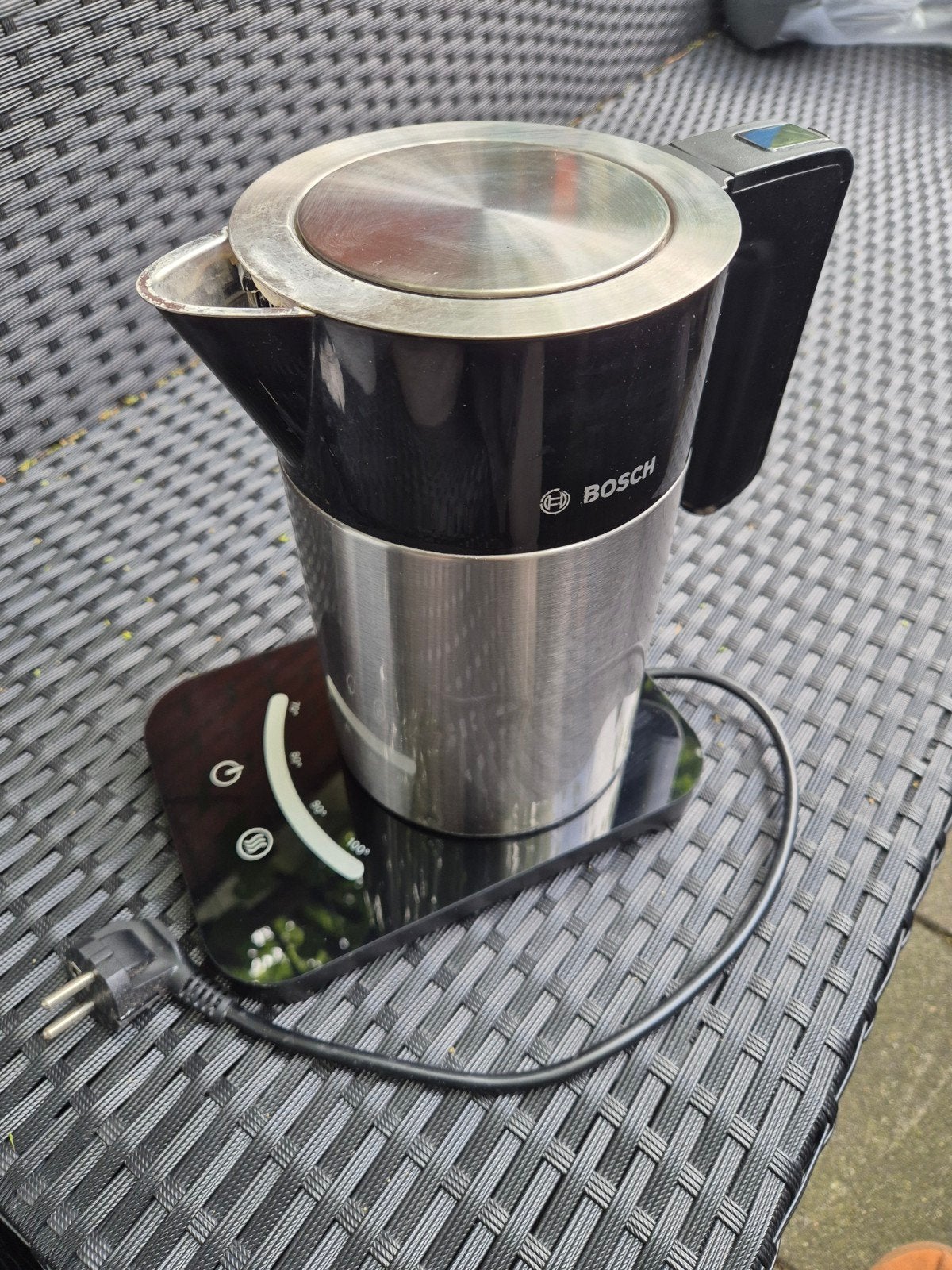 Bosch waterkoker met temperatuurregeling, Witgoed en Apparatuur, Waterkokers, 1 tot 2 liter, Ophalen of Verzenden, Gebruikt, Rvs
