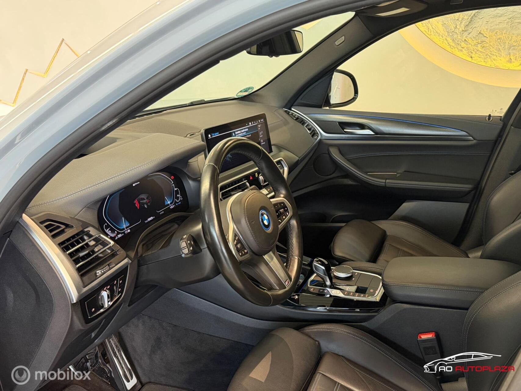 BMW X3 xDrive30e M Sport Brooklyn grey Panorama/Keyless/Trek, Automaat, 1998 cc, Zwart, Leder