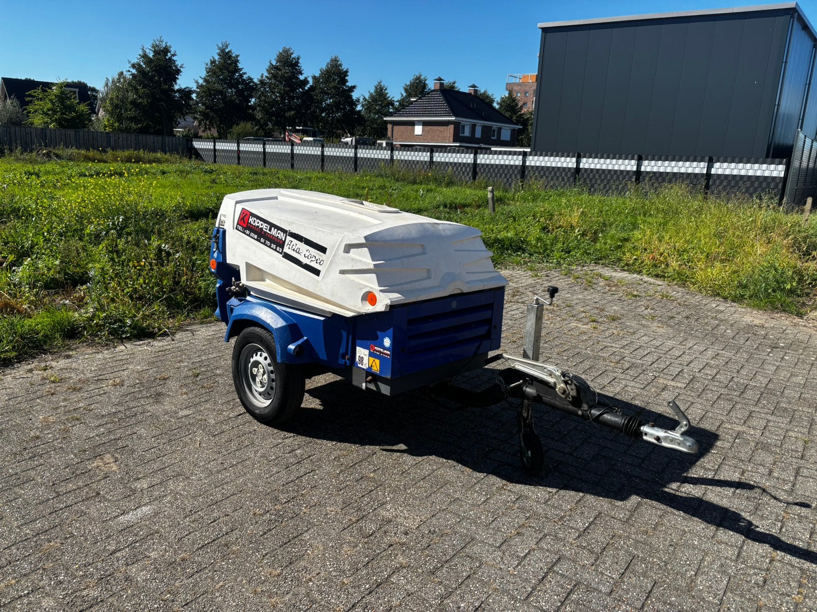 Atlas Copco XAS 47 met Raketset (45-95mm), Zakelijke goederen, Ophalen