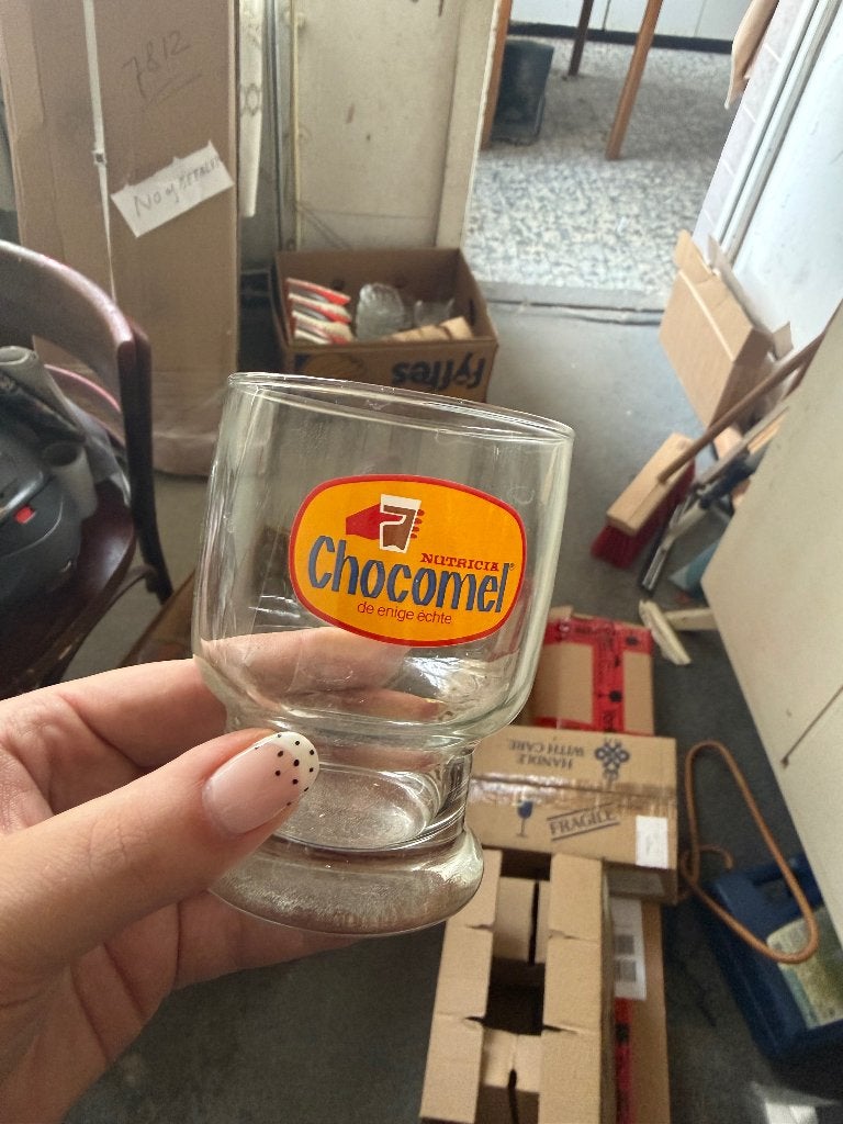 Glazen chocomel, Ophalen, Zo goed als nieuw, Overige typen