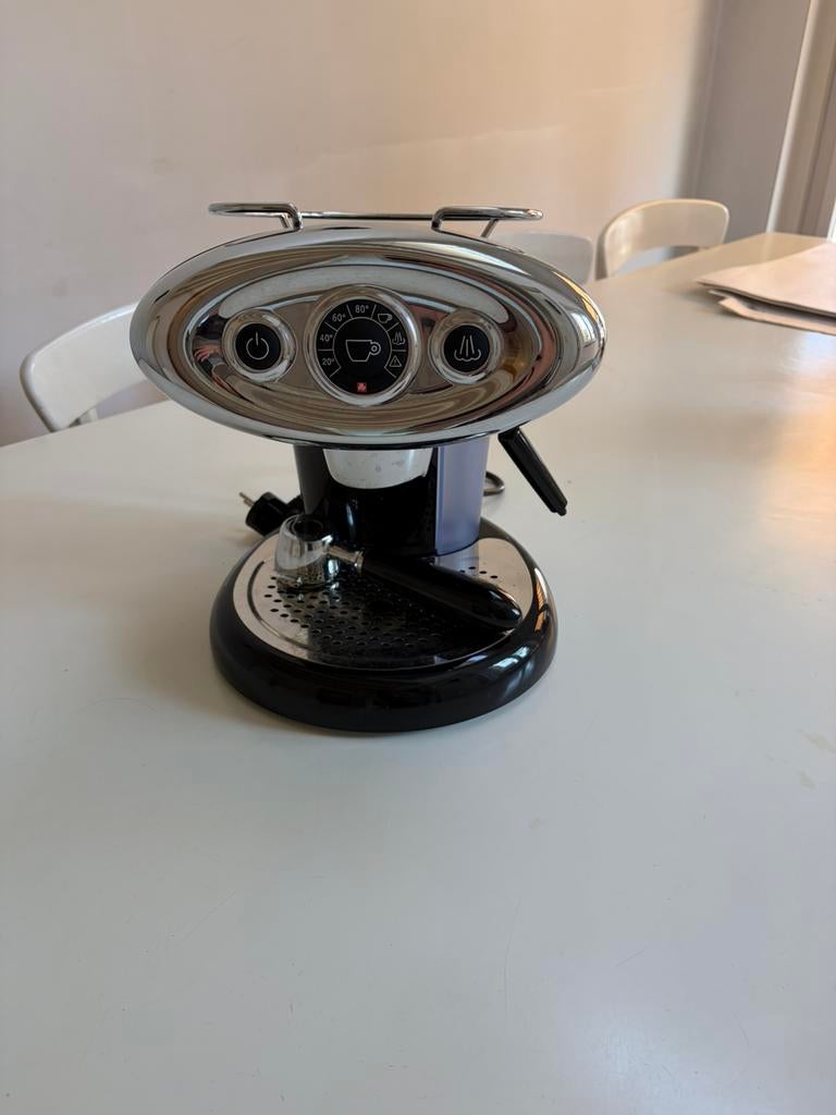 Illy iperespresso X7.1 machine, Ophalen of Verzenden, Zo goed als nieuw