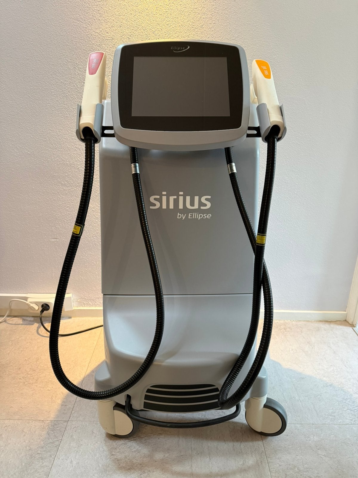 Ontharingsapparaat Sirius by Ellipse IPL apparaat, Ophalen, Gebruikt