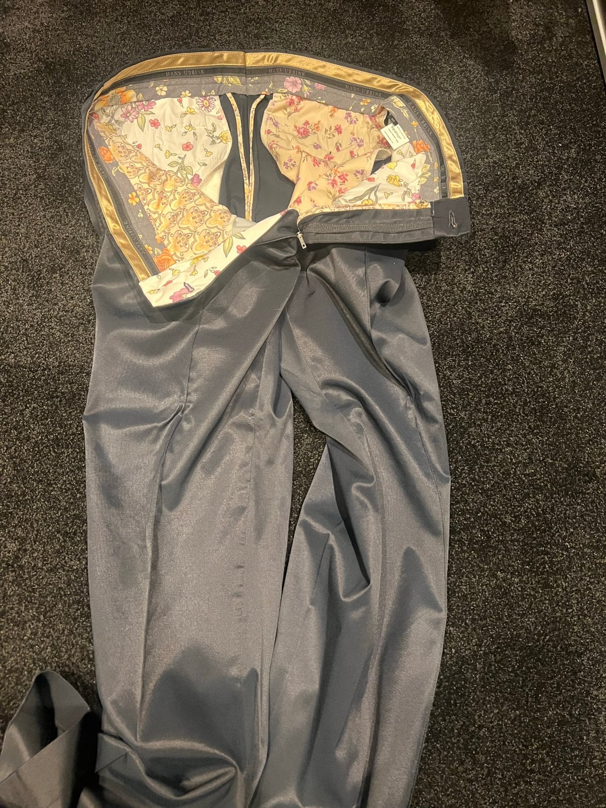 HANS UBBINK pantalon maat 52 met bloemenprint voering, Maat 46/48 (XL) of groter, Ophalen of Verzenden, Zo goed als nieuw, Grijs