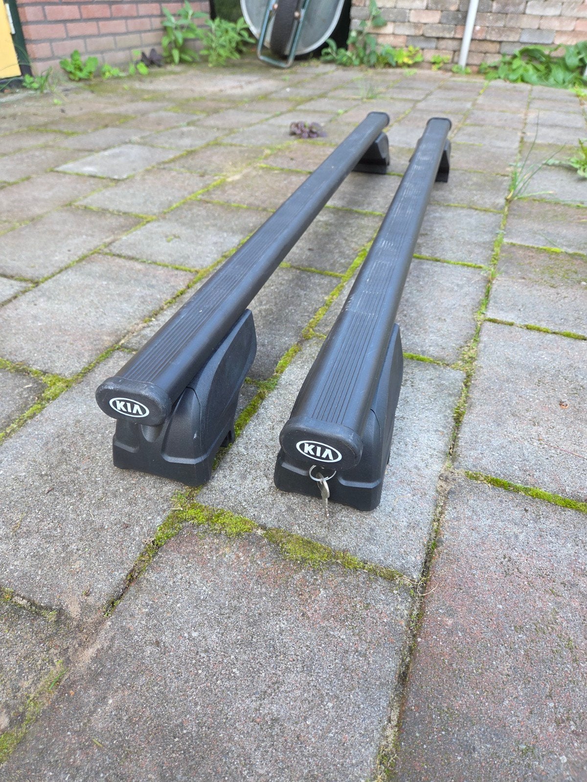 Set originele Kia Ceed dakdragers., Auto diversen, Ophalen, Zo goed als nieuw