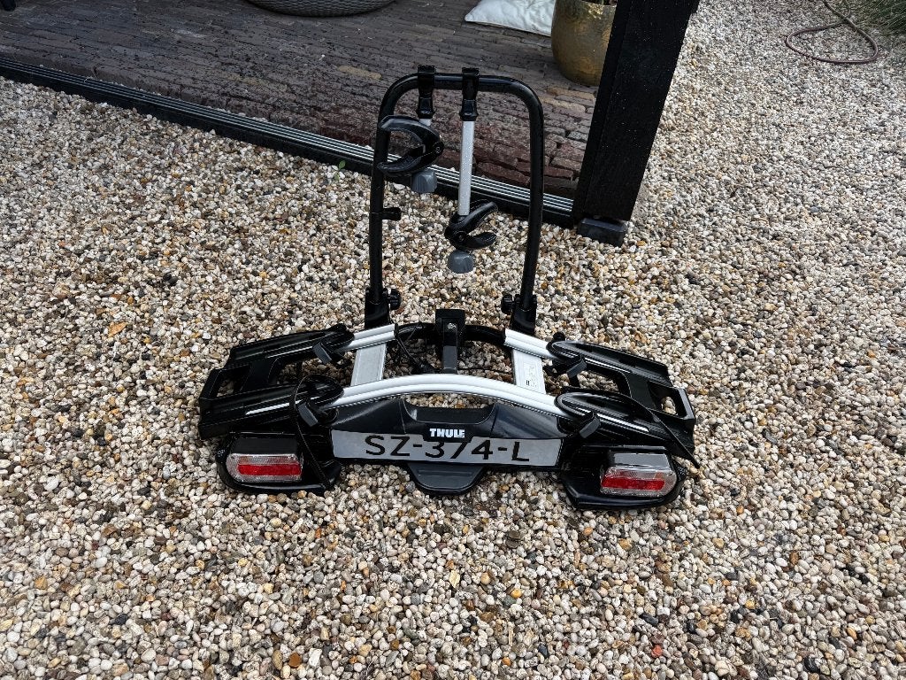 Thule fietsdrager Velocompact 925, Ophalen, Zo goed als nieuw, 2 fietsen, Trekhaakdrager