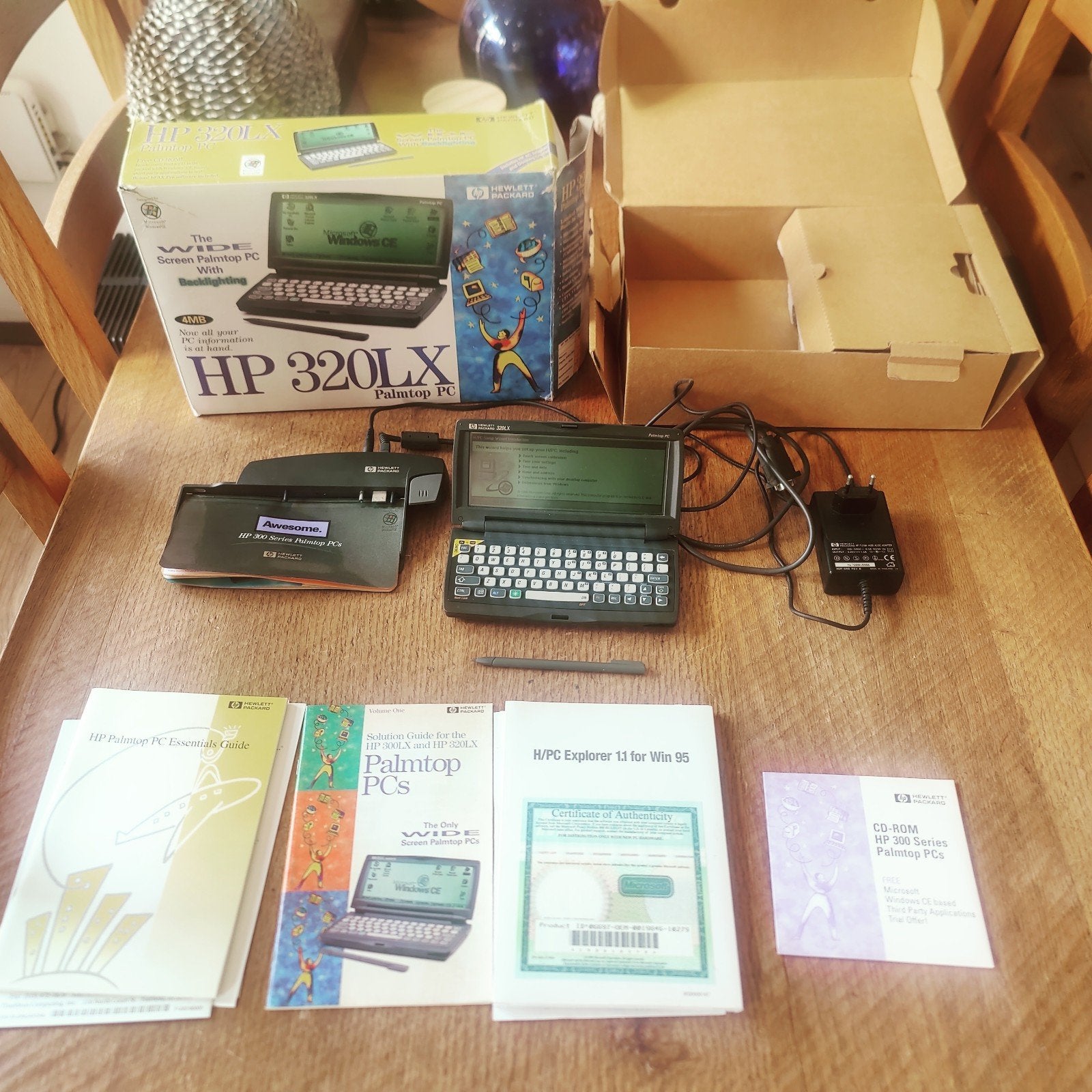 Hp 300lx vintage pocket computer compleet in box, Computers en Software, Vintage Computers, Ophalen of Verzenden