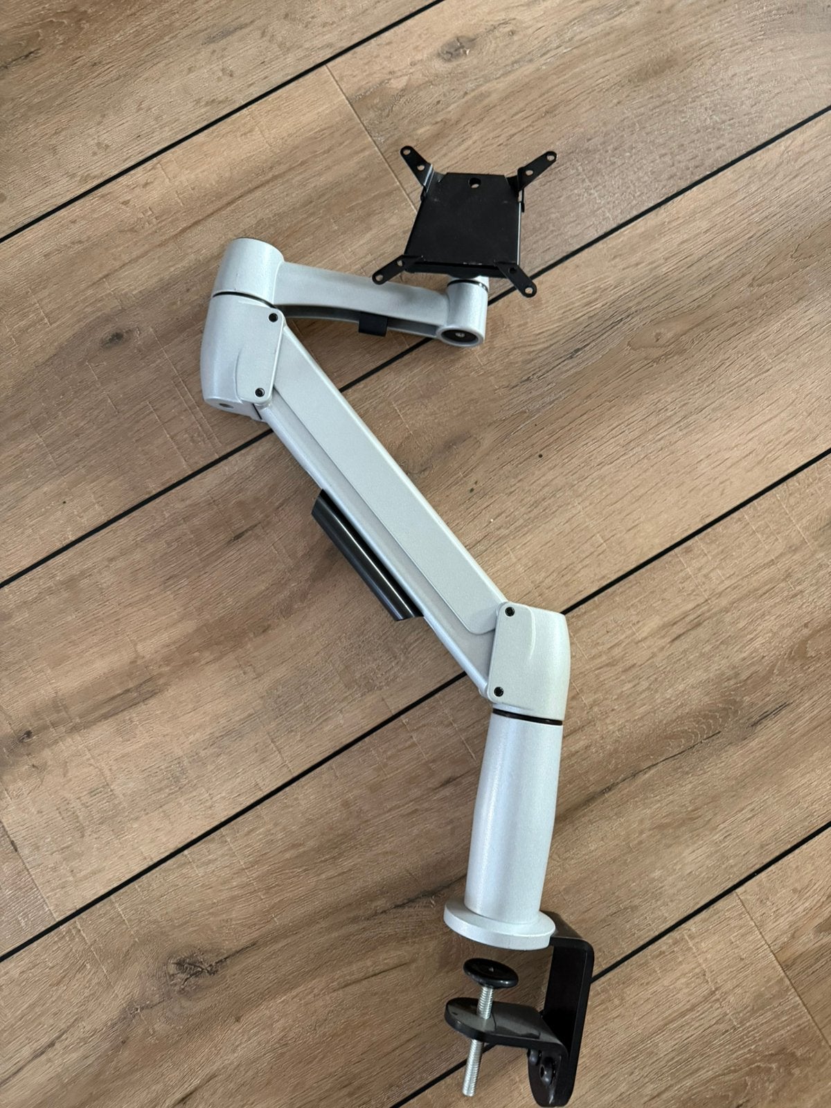Monitor Arm, Draaibaar, IPS, Ophalen of Verzenden, Zo goed als nieuw